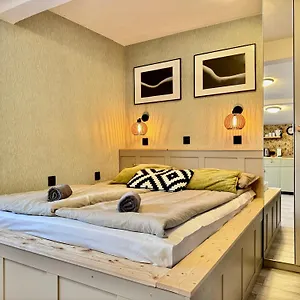  Apartament Monte Poddasze I Ciasna Ale Wanna I 5 Minut Plaza