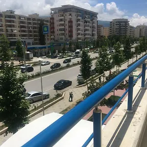 Summer , Wlora Albania